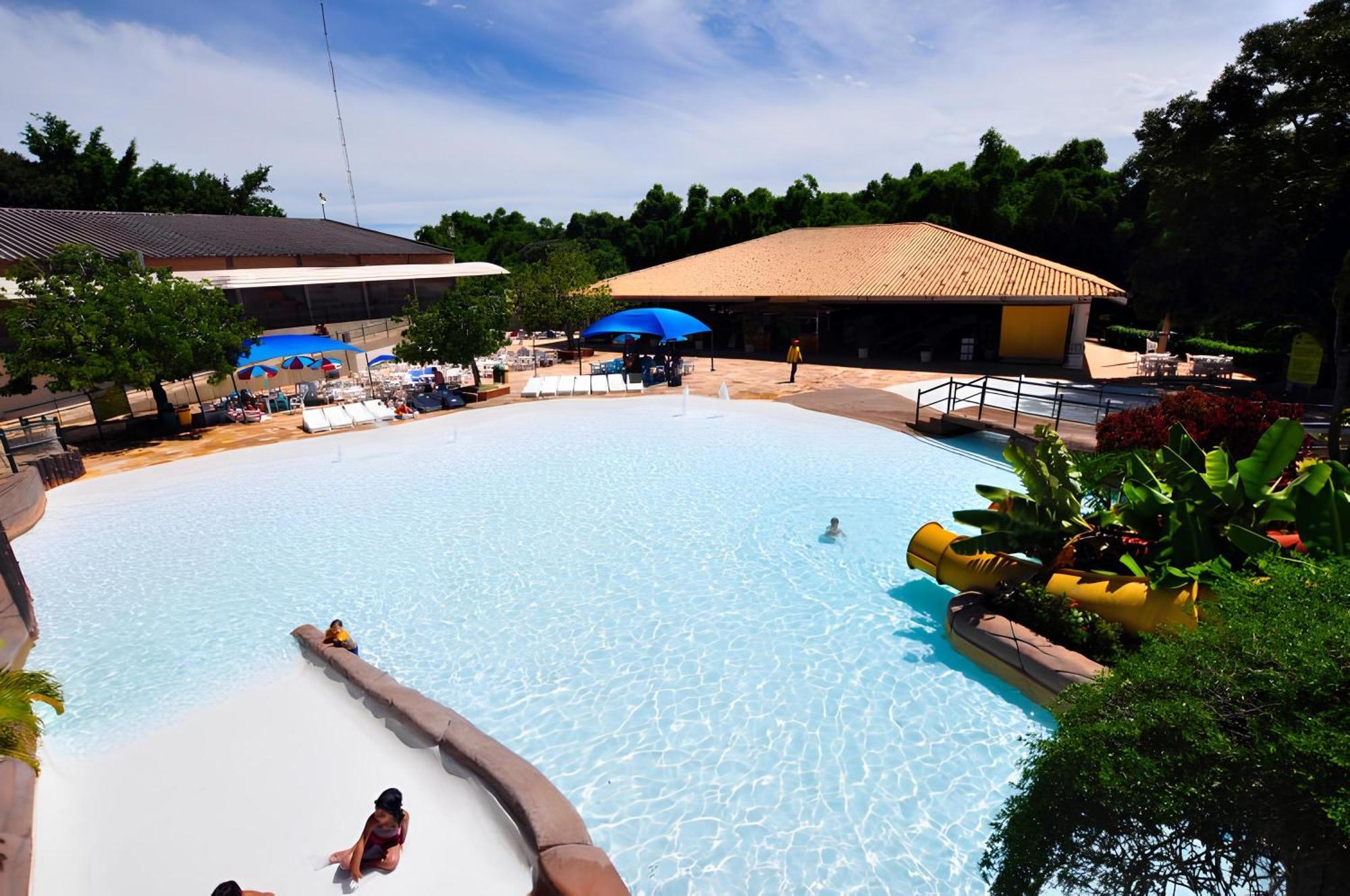 Апартаменты Piazza Diroma Com Acesso Ao Acqua Park Калдас-Новас Экстерьер фото